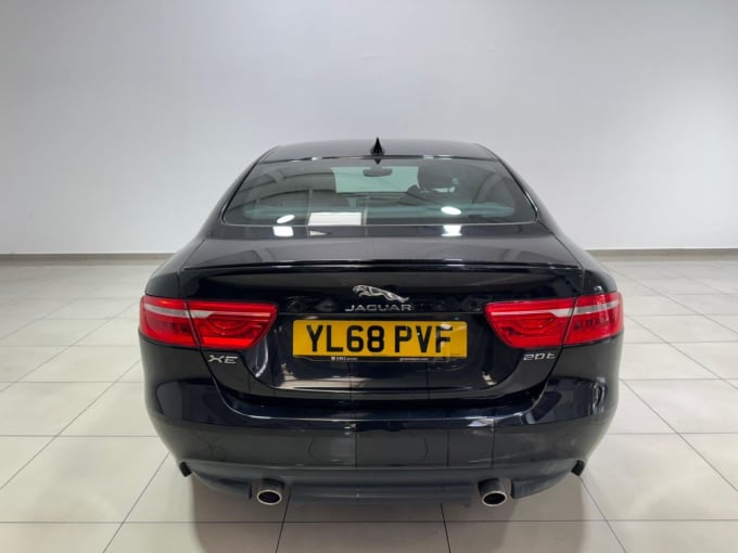 2025 Jaguar Xe