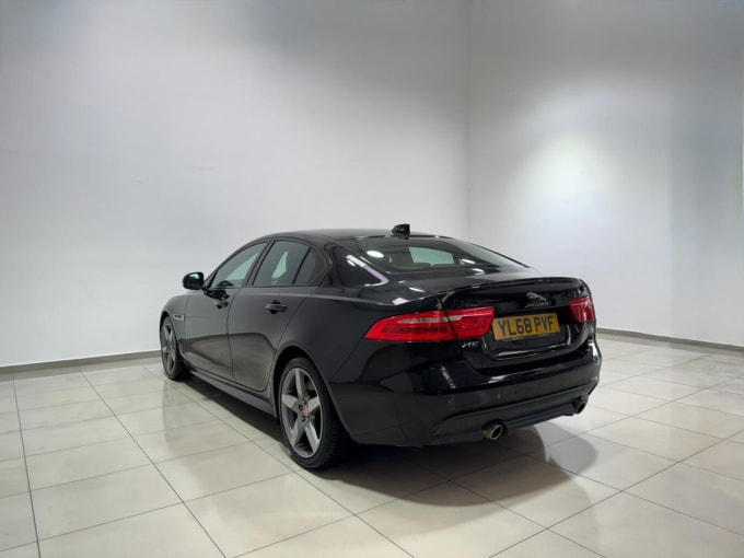 2025 Jaguar Xe