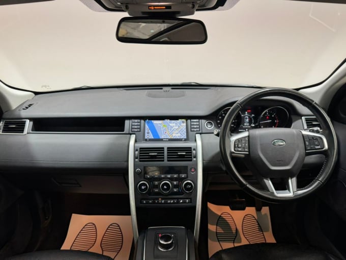 2025 Land Rover Discovery Sport
