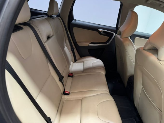 2025 Volvo Xc60