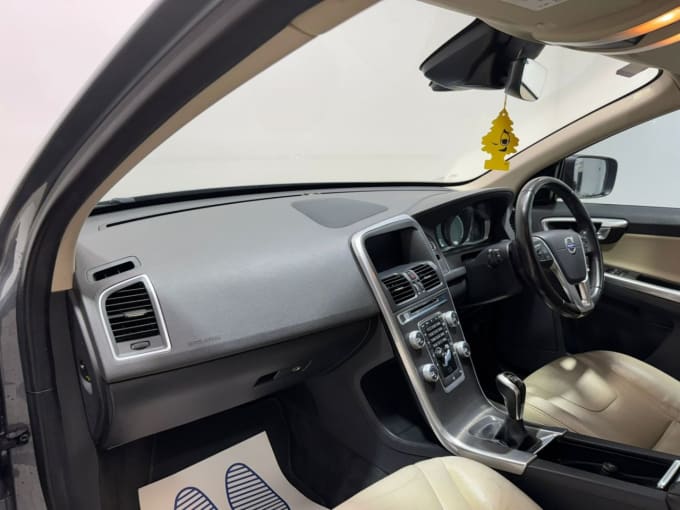 2025 Volvo Xc60