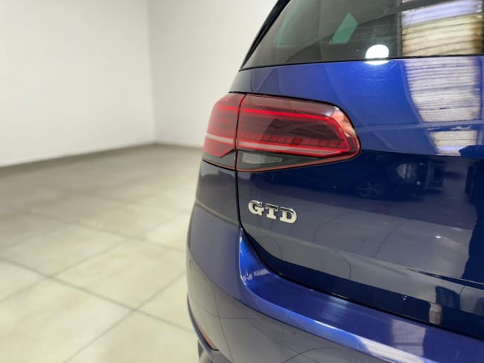 2025 Volkswagen Golf