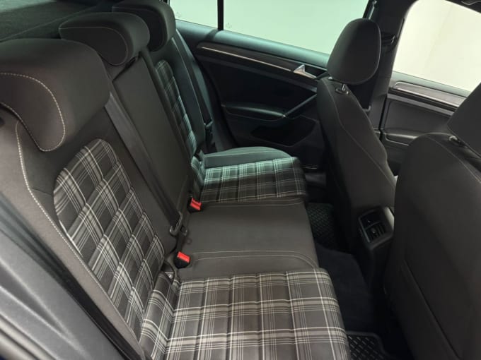 2025 Volkswagen Golf