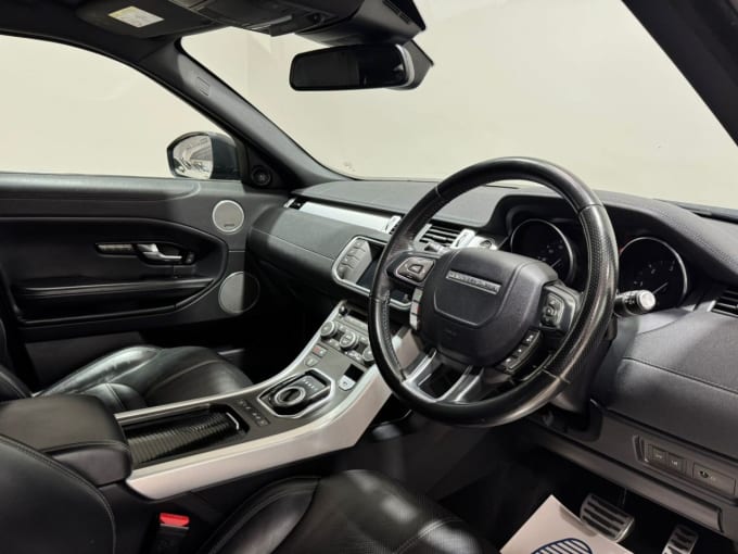 2025 Land Rover Range Rover Evoque
