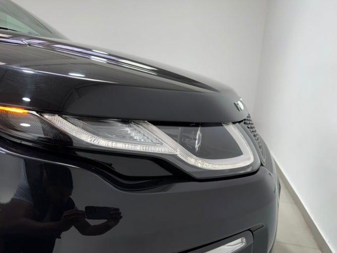 2025 Land Rover Range Rover Evoque