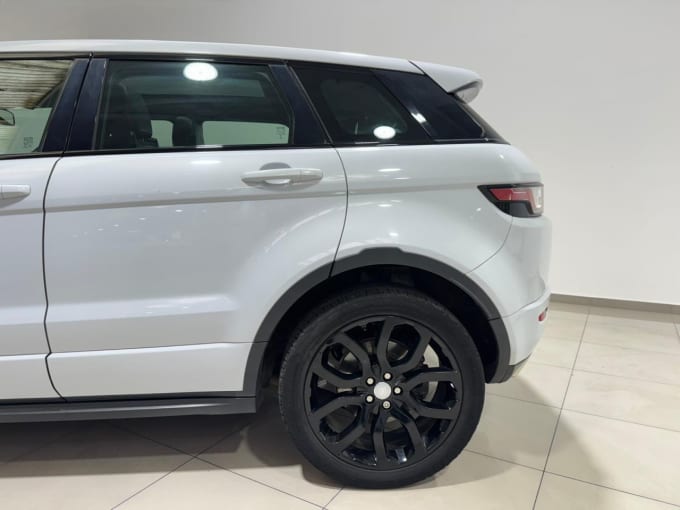 2025 Land Rover Range Rover Evoque
