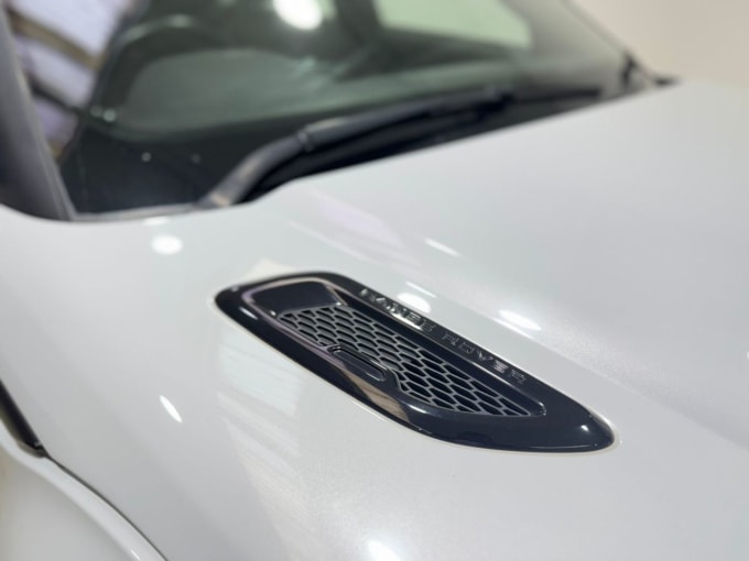 2025 Land Rover Range Rover Evoque