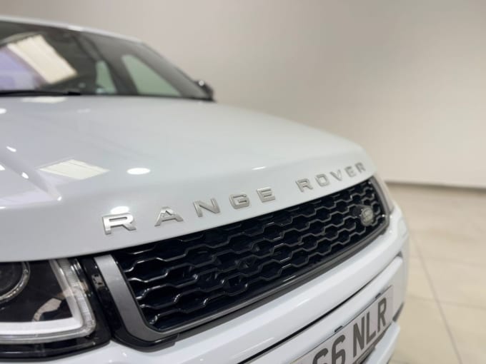 2025 Land Rover Range Rover Evoque