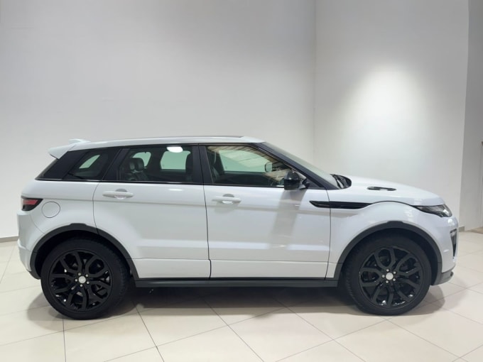 2025 Land Rover Range Rover Evoque