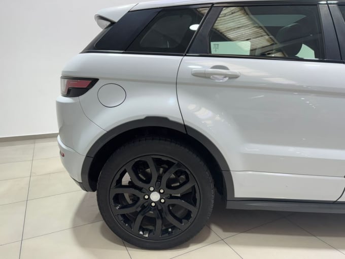 2025 Land Rover Range Rover Evoque