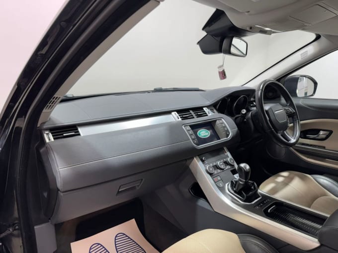2025 Land Rover Range Rover Evoque
