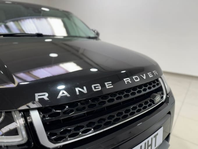 2025 Land Rover Range Rover Evoque