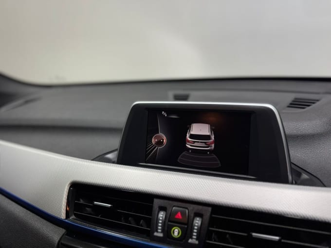 2025 BMW X1