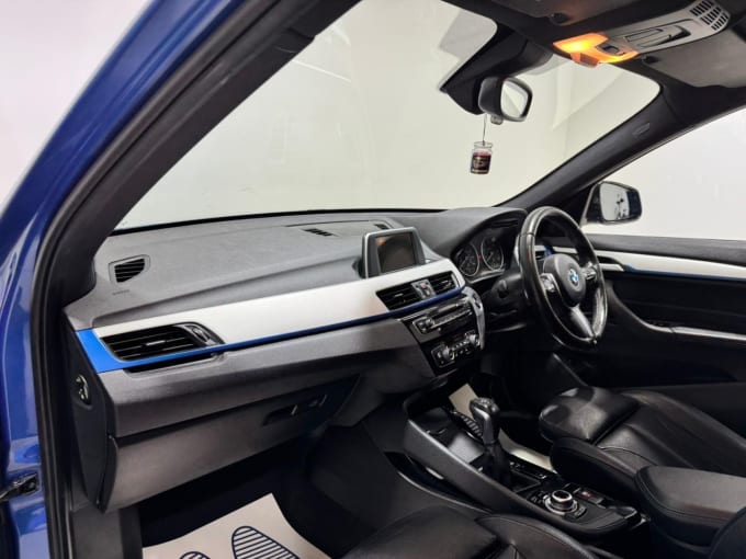 2025 BMW X1