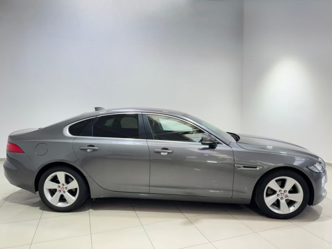 2025 Jaguar Xf