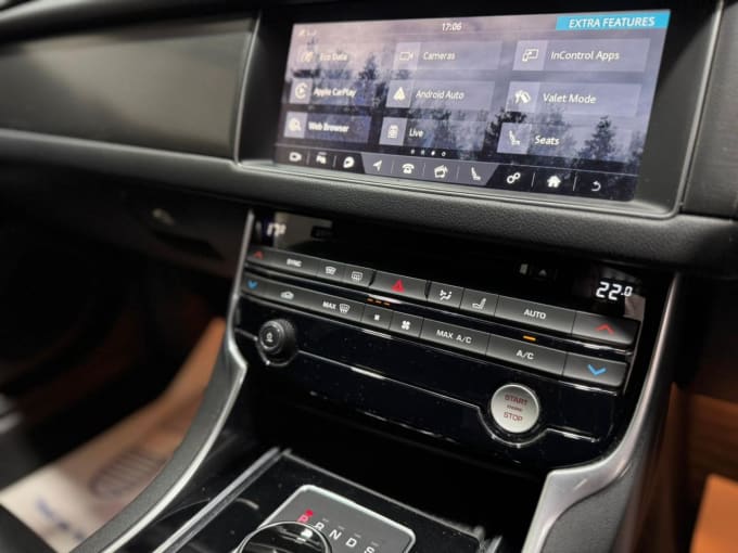 2025 Jaguar Xf