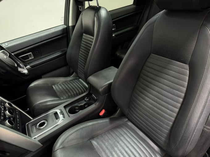 2025 Land Rover Discovery Sport