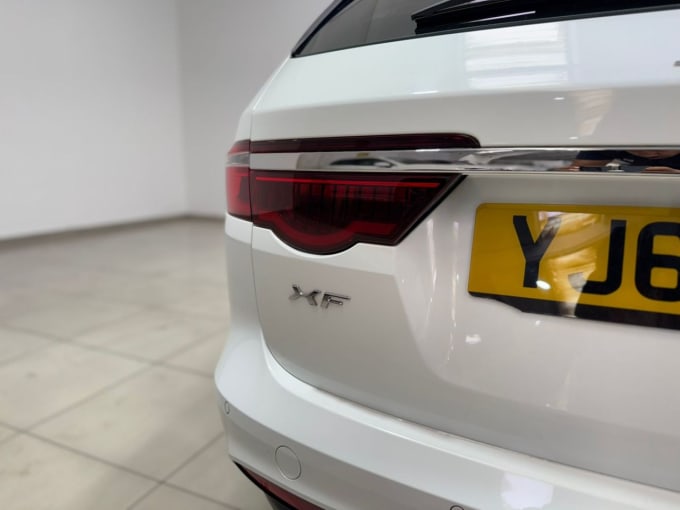 2025 Jaguar Xf