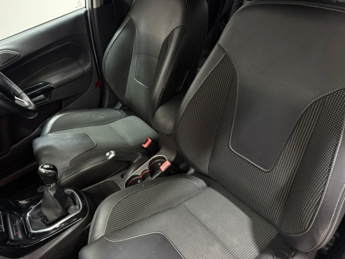 2015 Ford Fiesta