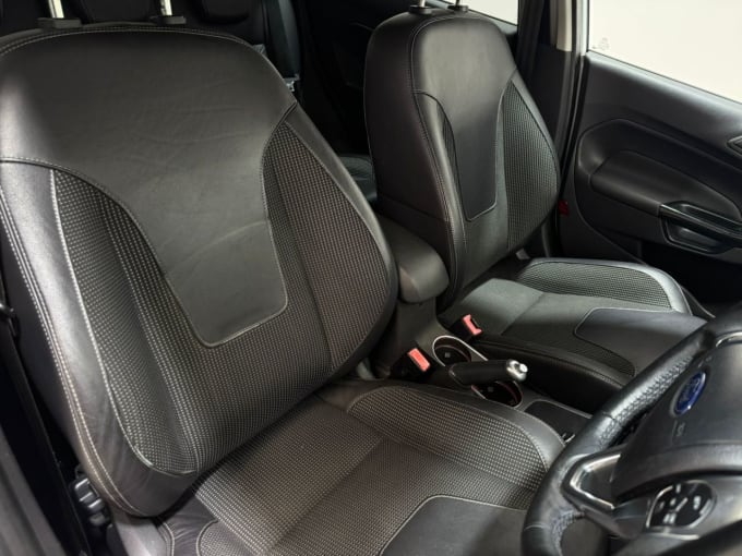 2015 Ford Fiesta
