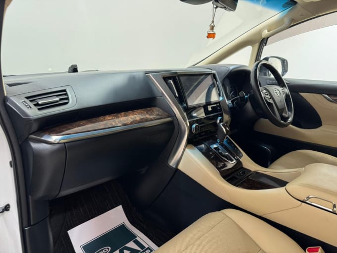 2019 Toyota Alphard