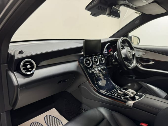 2016 Mercedes-benz Glc