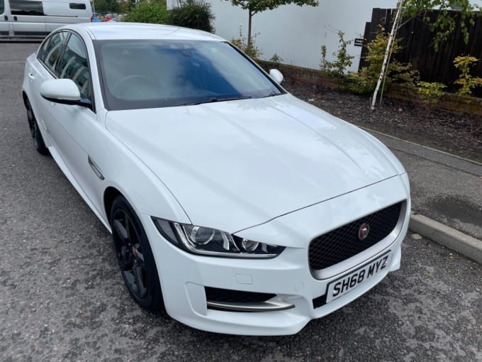 2024 Jaguar Xe