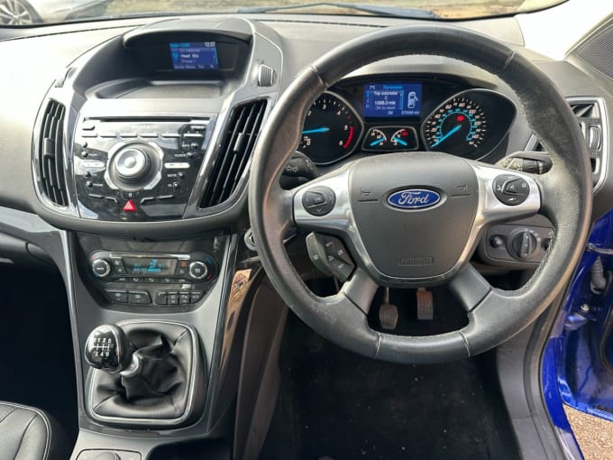 2025 Ford Kuga