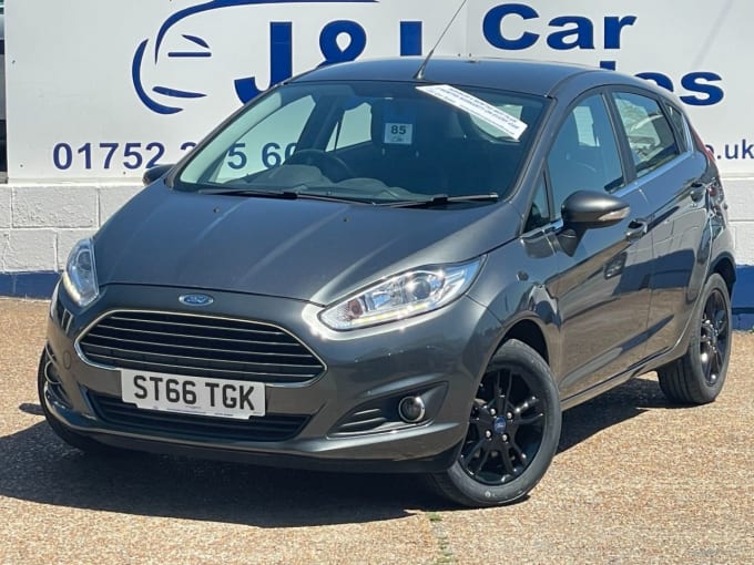 2025 Ford Fiesta