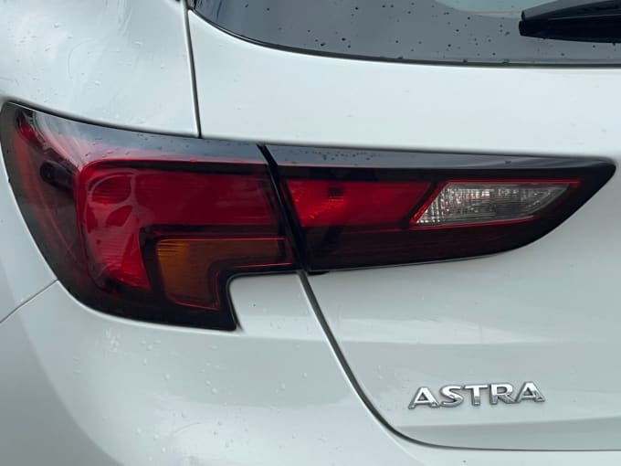 2025 Vauxhall Astra