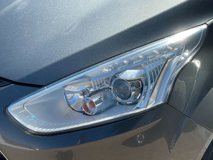 2025 Ford B-max