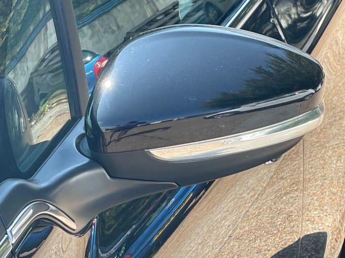 2025 Peugeot 208