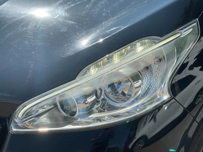 2025 Peugeot 208
