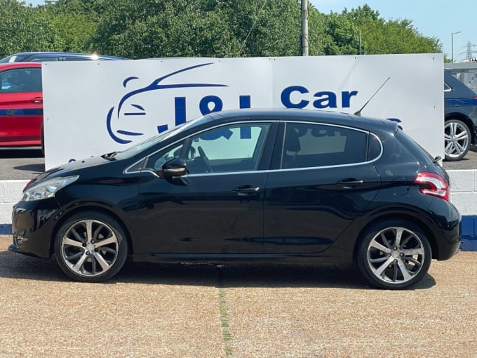 2025 Peugeot 208