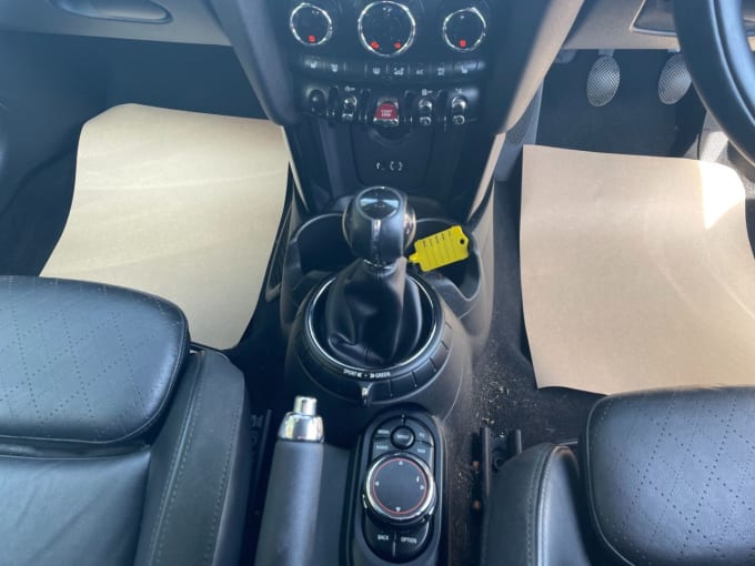 2025 Mini Hatch