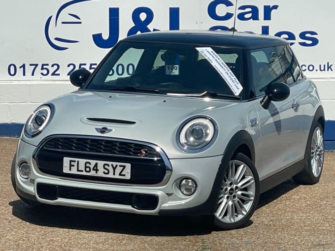 2025 Mini Hatch
