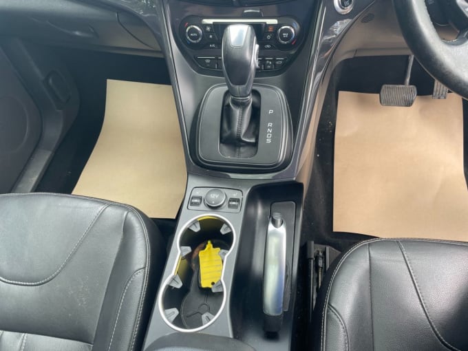 2025 Ford Kuga