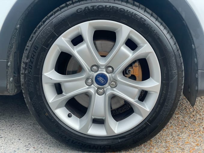 2025 Ford Kuga