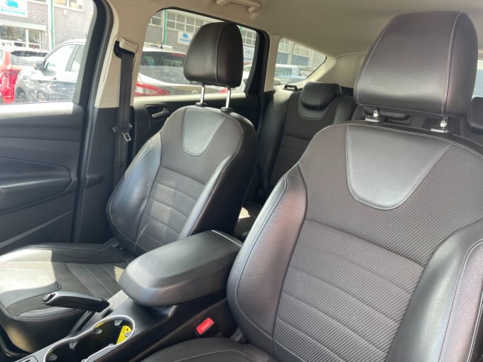2025 Ford Kuga