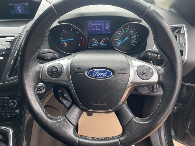 2025 Ford Kuga
