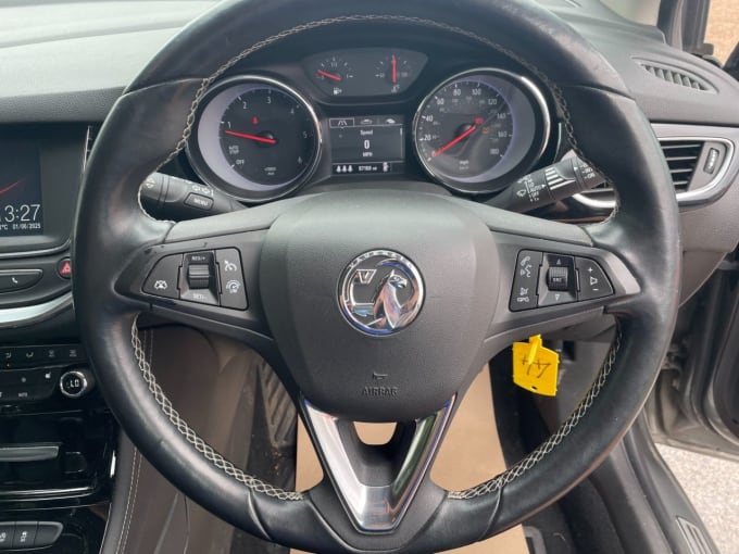 2025 Vauxhall Astra