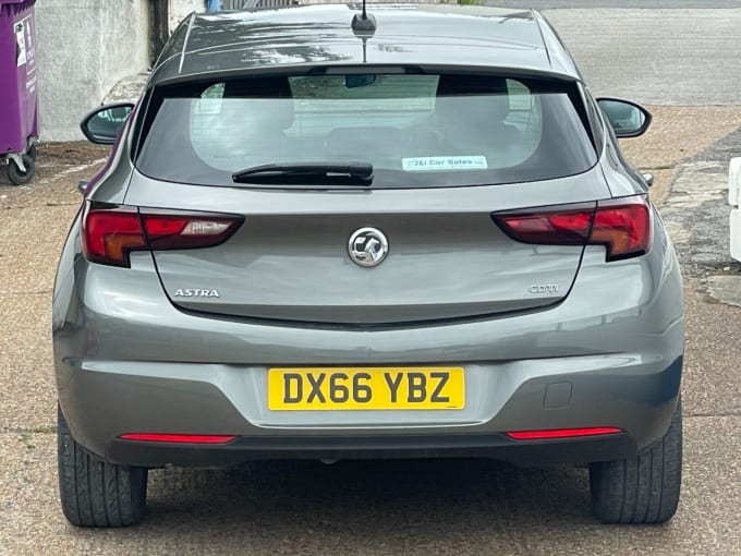 2025 Vauxhall Astra