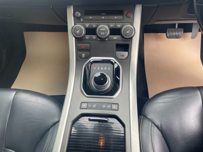 2025 Land Rover Range Rover Evoque