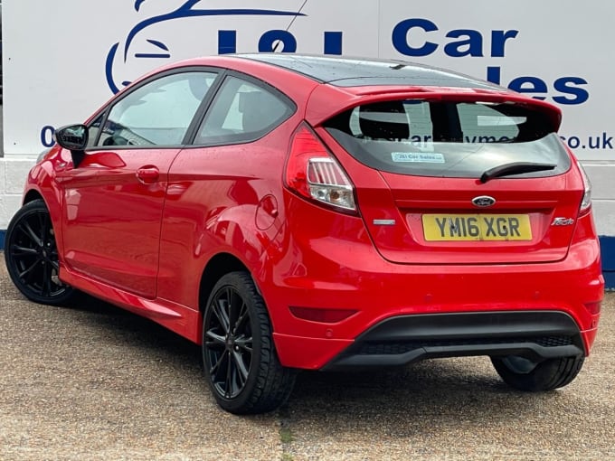 2025 Ford Fiesta