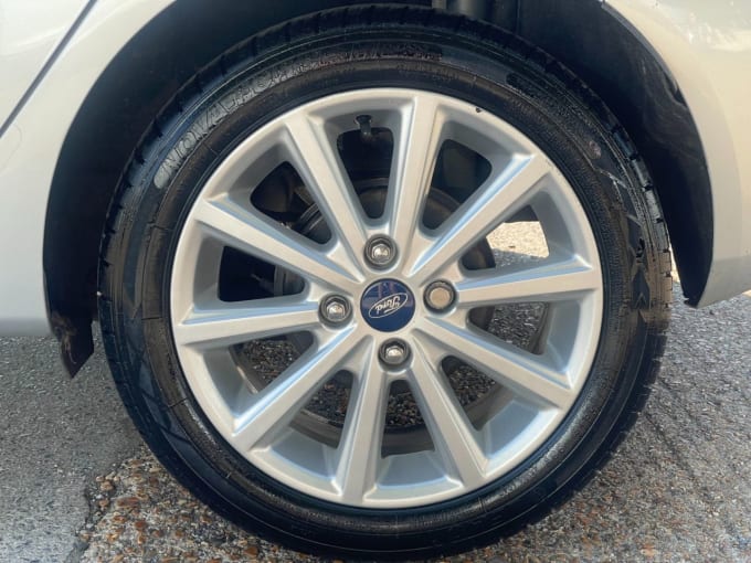 2025 Ford Fiesta