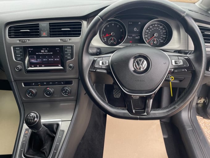 2025 Volkswagen Golf