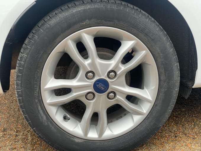 2025 Ford Fiesta