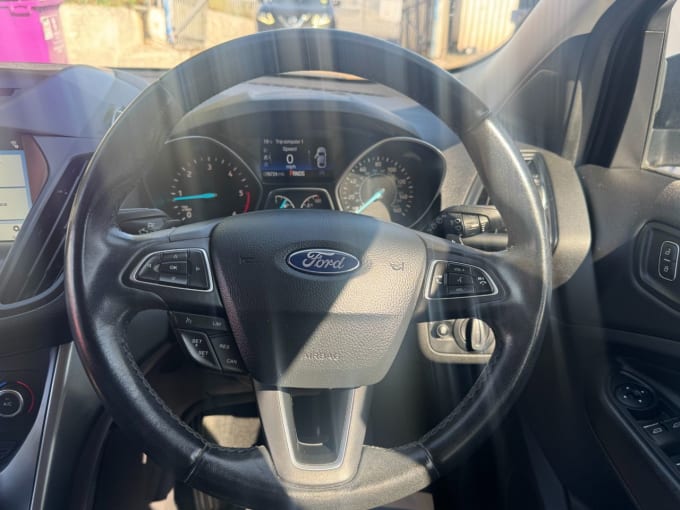 2025 Ford Kuga