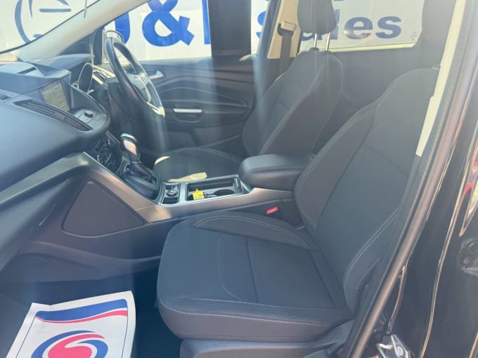 2025 Ford Kuga