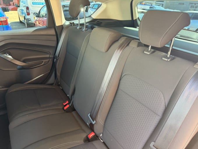 2025 Ford Kuga